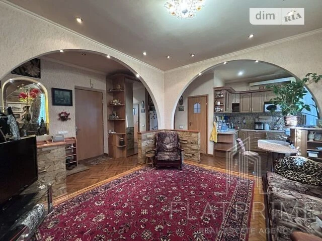 Продаж 2к квартири 62.5 кв. м на пров. Берестейський 78 • ID