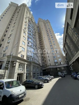 Продаж 1к квартири 46 кв. м на вул. Дмитрівська 80 • ID 3478