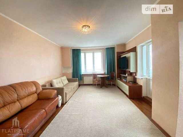 Продаж 1к квартири 41 кв. м на вул. Макіївська 8 • ID 347866