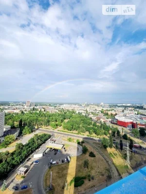 Продаж 3к квартири 130 кв. м на вул. Гната Хоткевича 8 • ID