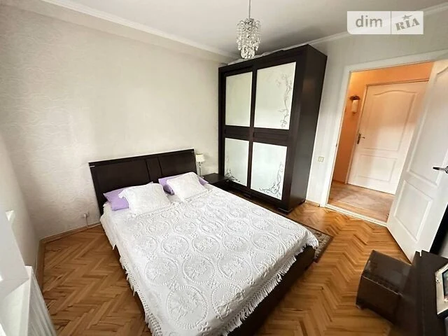 Продаж 2к квартири 53 кв. м на вул. Березняківська 14А • ID