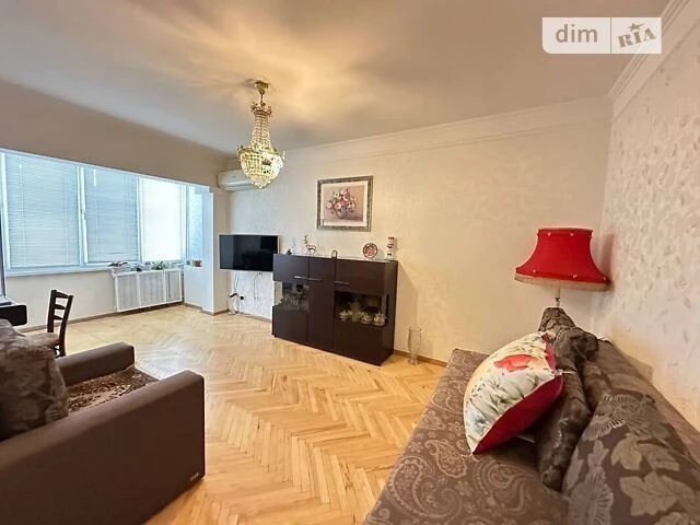 Продаж 2к квартири 53 кв. м на вул. Березняківська 14А • ID