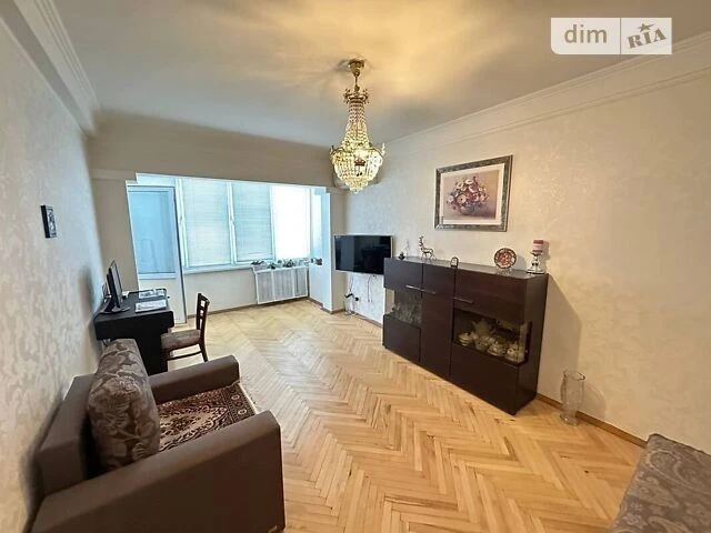 Продаж 2к квартири 53 кв. м на вул. Березняківська 14А • ID