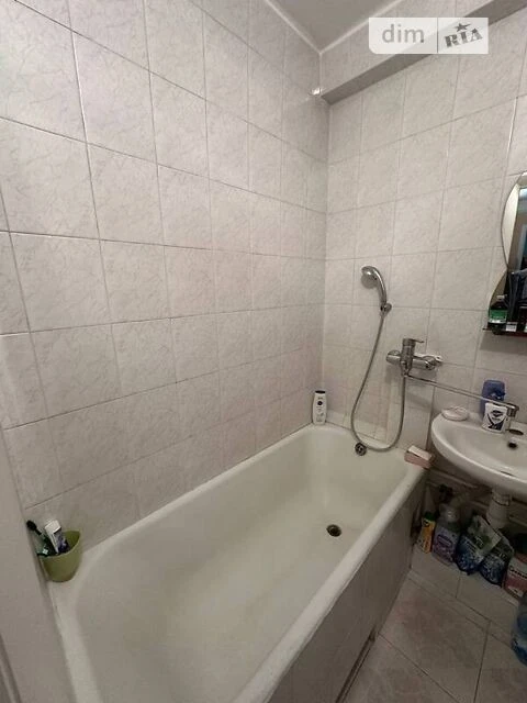 Продаж 2к квартири 53 кв. м на вул. Березняківська 14А • ID