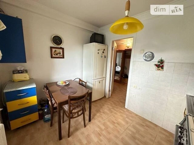 Продаж 2к квартири 53 кв. м на вул. Березняківська 14А • ID