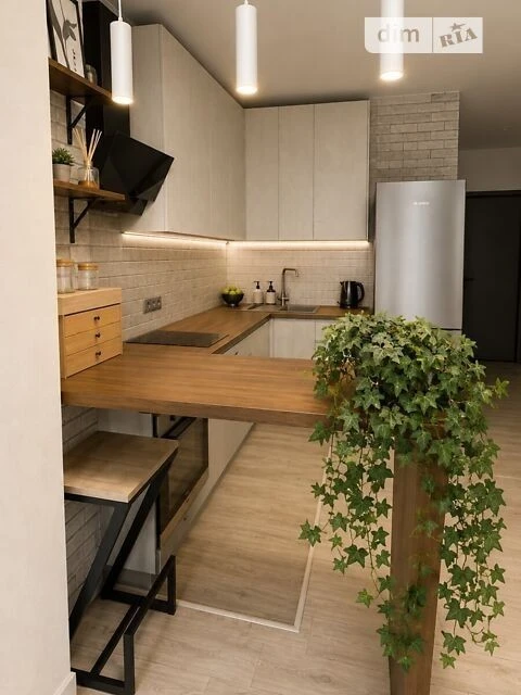 Продаж 1к квартири 29.7 кв. м на вул. Центральна 21А • ID 34