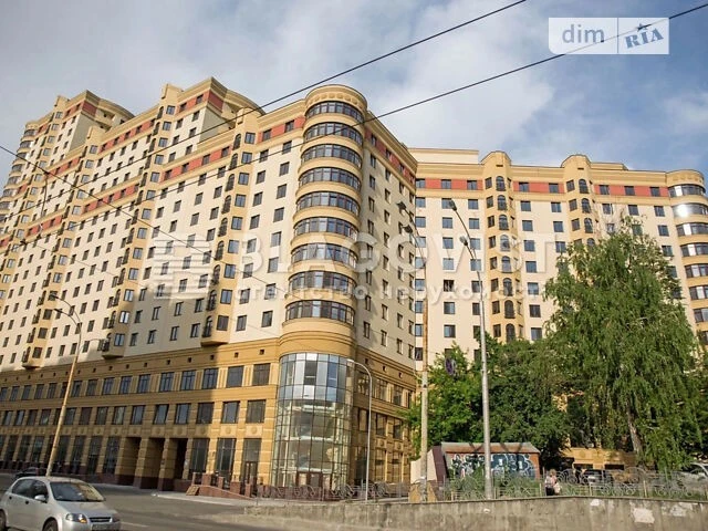 Продаж 3к квартири 110.7 кв. м на вул. Дмитрівська 75 • ID 3