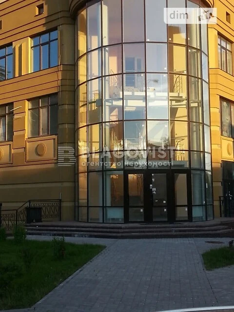 Продаж 3к квартири 110.7 кв. м на вул. Дмитрівська 75 • ID 3