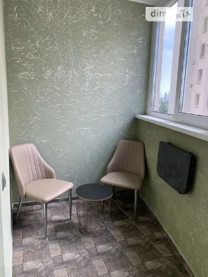 Продаж 1к квартири 55 кв. м на вул. Михайла Максимовича 3Д •