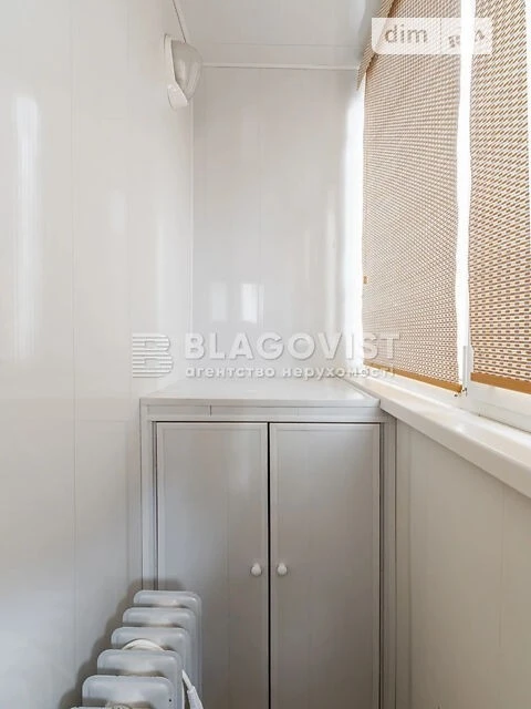 Продаж 3к квартири 102 кв. м на вул. Юлії Здановської 60А •