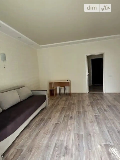 Продаж 1к квартири 50 кв. м на вул. Драгоманова 2Б • ID 3478
