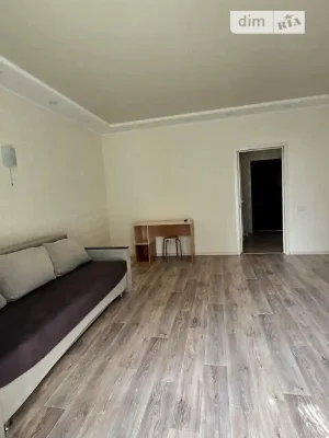Продаж 1к квартири 50 кв. м на вул. Драгоманова 2Б • ID 3478