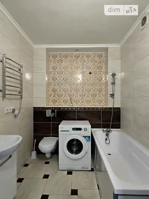 Продаж 1к квартири 50 кв. м на вул. Драгоманова 2Б • ID 3478