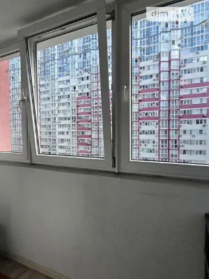 Продаж 1к квартири 50 кв. м на вул. Драгоманова 2Б • ID 3478