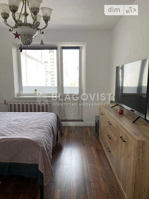 Продаж 3к квартири 67.7 кв. м на вул. Лісківська 2 • ID 3478