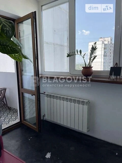Продаж 3к квартири 67.7 кв. м на вул. Лісківська 2 • ID 3478