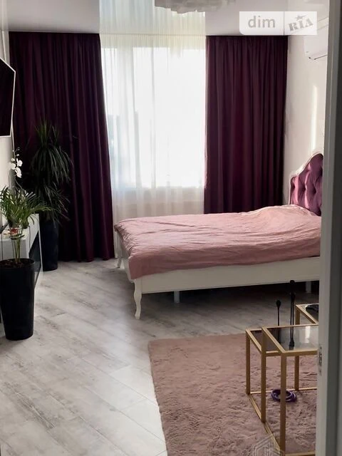 Продаж 3к квартири 98 кв. м на пров. Ясинуватський 10 • ID 3