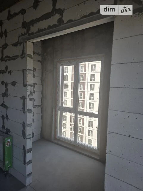 Продаж 1к квартири 41.2 кв. м на вул. Михайла Максимовича 24