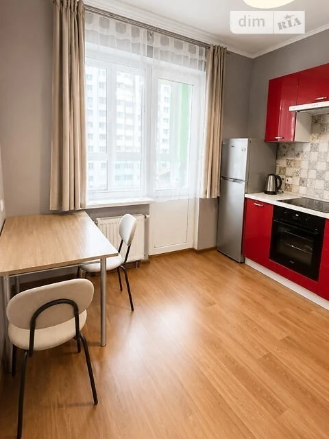 Продаж 1к квартири 36.7 кв. м на вул. Софії Русової 7 • ID 3