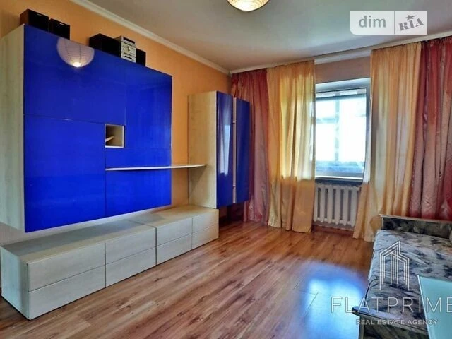 Продаж 2к квартири 50 кв. м на вул. Дмитра Луценка 9 • ID 34