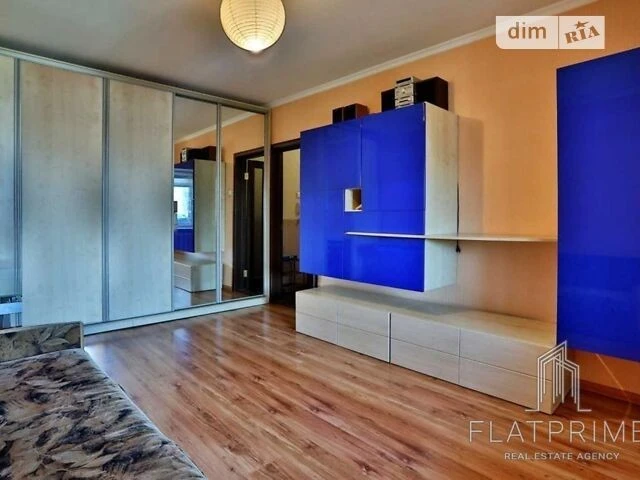 Продаж 2к квартири 50 кв. м на вул. Дмитра Луценка 9 • ID 34