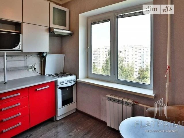 Продаж 2к квартири 50 кв. м на вул. Дмитра Луценка 9 • ID 34