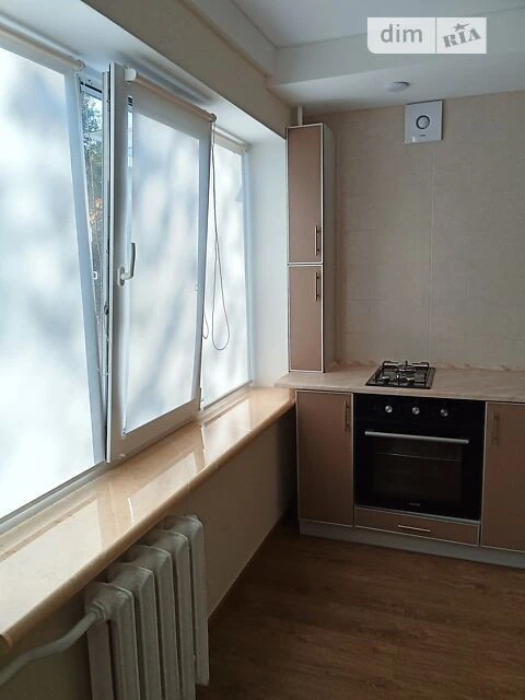 Продаж 2к квартири 45 кв. м на вул. Братиславська 8 • ID 347