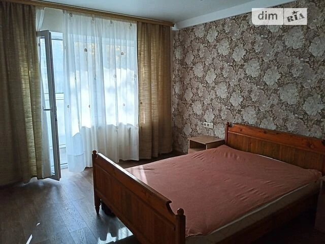 Продаж 2к квартири 45 кв. м на вул. Братиславська 8 • ID 347