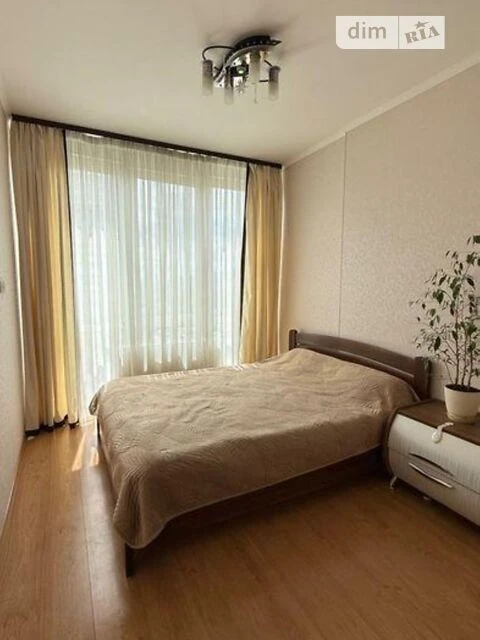 Продаж 2к квартири 57 кв. м на вул. Юрія Шумського 3Г • ID 3