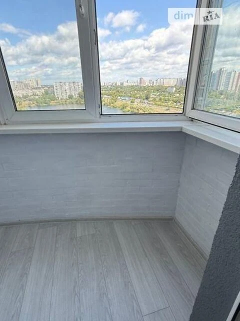 Продаж 2к квартири 57 кв. м на вул. Юрія Шумського 3Г • ID 3