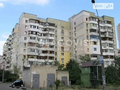 Продаж 3к квартири 85.3 кв. м на вул. Драгоманова 22 • ID 34