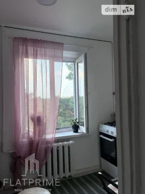 Продаж 1к квартири 26 кв. м на вул. Дніпроводська 3 • ID 347