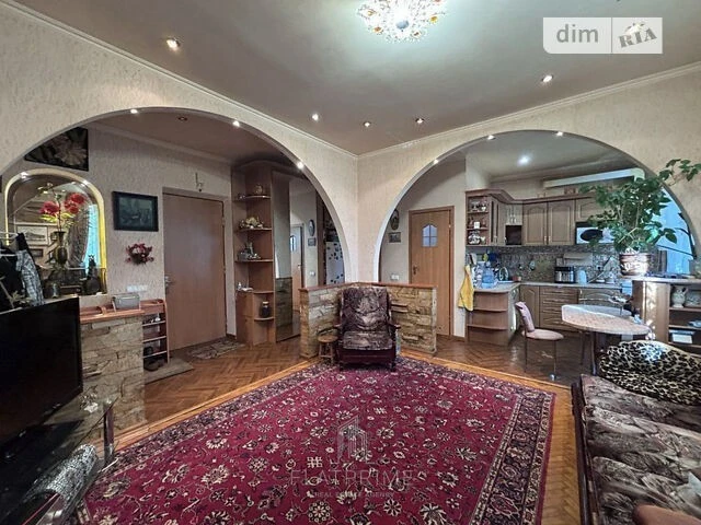 Продаж 3к квартири 62.5 кв. м на просп. Берестейський 78 • I