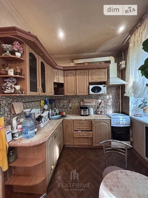 Продаж 3к квартири 62.5 кв. м на просп. Берестейський 78 • I