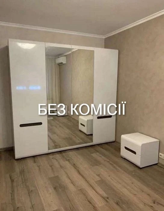Продаж 3к квартири 73 кв. м на вул. Миколи Лаврухіна 11 • ID