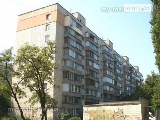 Продаж 3к квартири 70 кв. м на вул. Андрія Малишка 21Б • ID