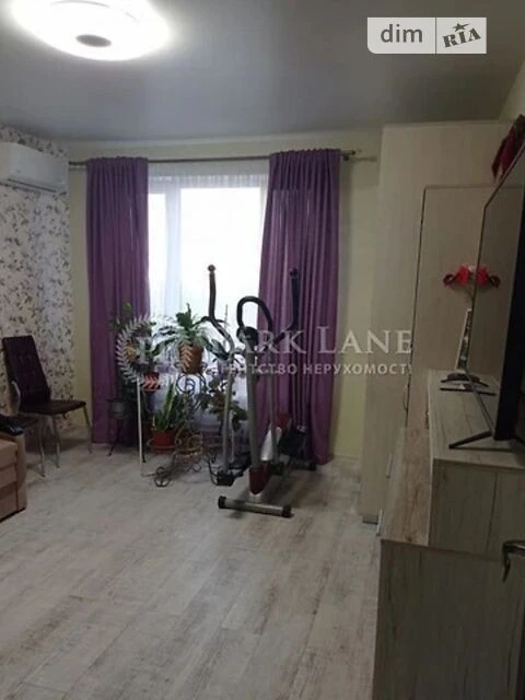 Продаж 3к квартири 90 кв. м на вул. Воскресенська 18 • ID 34