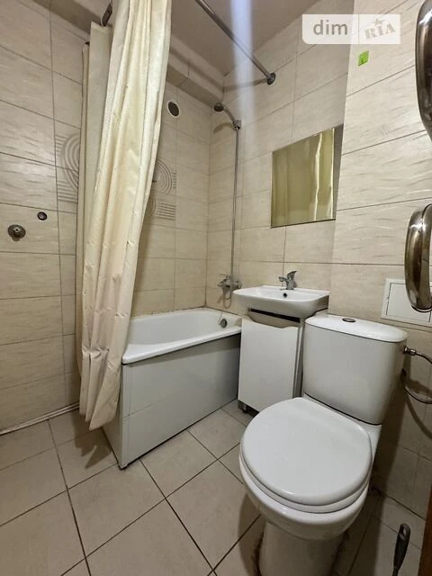 Продаж 1к квартири 32 кв. м на вул. Шолом-Алейхема 19 • ID 3