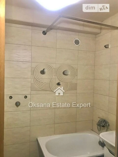 Продаж 1к квартири 32 кв. м на вул. Шолом-Алейхема 19 • ID 3