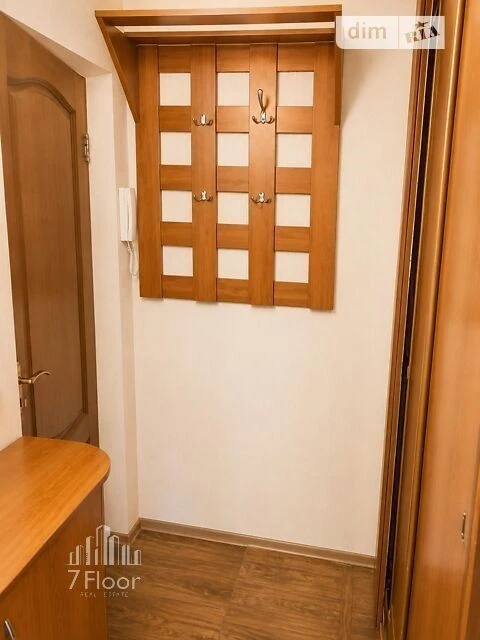 Продаж 2к квартири 44 кв. м на вул. Гусовського 4 • ID 34784
