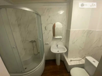Продаж 3к квартири 64 кв. м на вул. Антоновича 88 • ID 34784