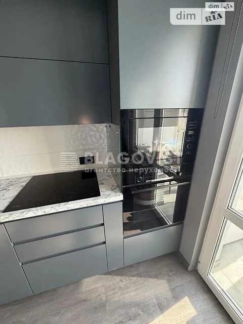 Продаж 2к квартири 54 кв. м на вул. Вишняківська 4 • ID 3478