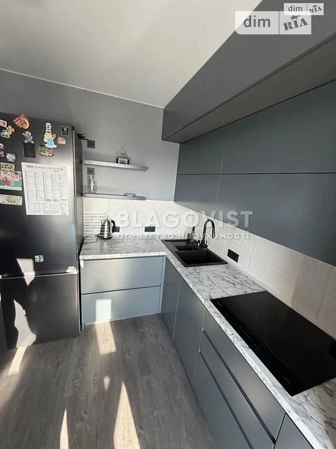 Продаж 2к квартири 54 кв. м на вул. Вишняківська 4 • ID 3478
