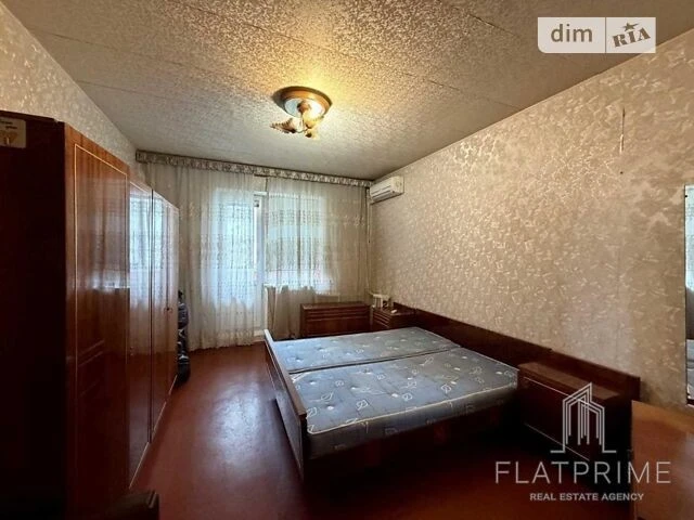 Продаж 3к квартири 67 кв. м на вул. Деміївська 35Б • ID 3478