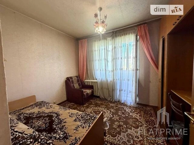 Продаж 3к квартири 67 кв. м на вул. Деміївська 35Б • ID 3478