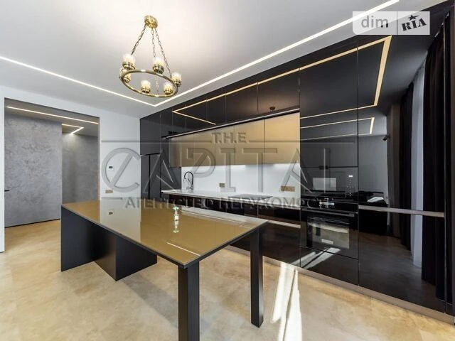 Продаж 3к квартири 141 кв. м на вул. Саксаганського 70 • ID