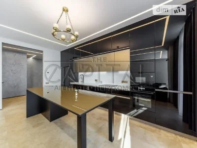 Продаж 3к квартири 141 кв. м на вул. Саксаганського 70 • ID