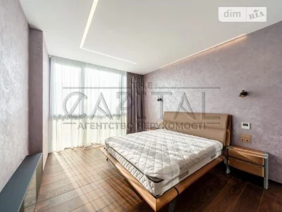 Продаж 3к квартири 141 кв. м на вул. Саксаганського 70 • ID