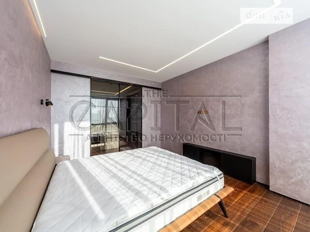 Продаж 3к квартири 141 кв. м на вул. Саксаганського 70 • ID