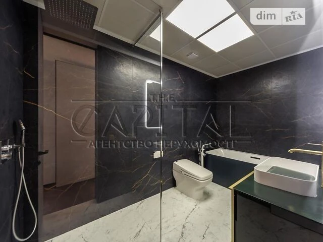 Продаж 3к квартири 141 кв. м на вул. Саксаганського 70 • ID